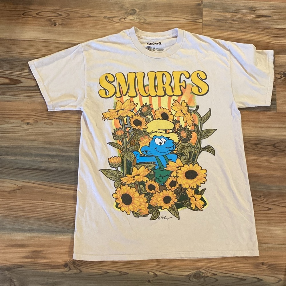 Vtg look 2023 Smurfs Sunflowers T-Shirt Farmer Smurf Size Medium